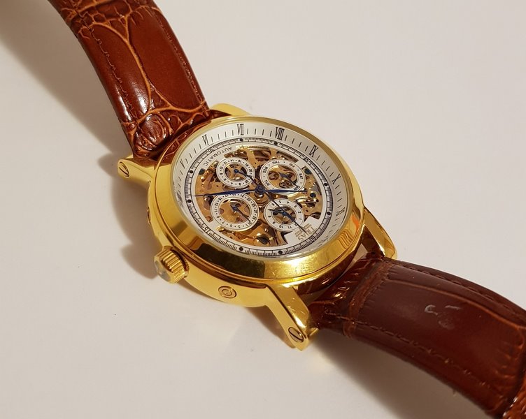 TRIAS. Skeletten. Reloj de pulsera automático. Alemania. 2018 TRIAS. Skeletten. Reloj de pulsera automático. Alemania. 2018
