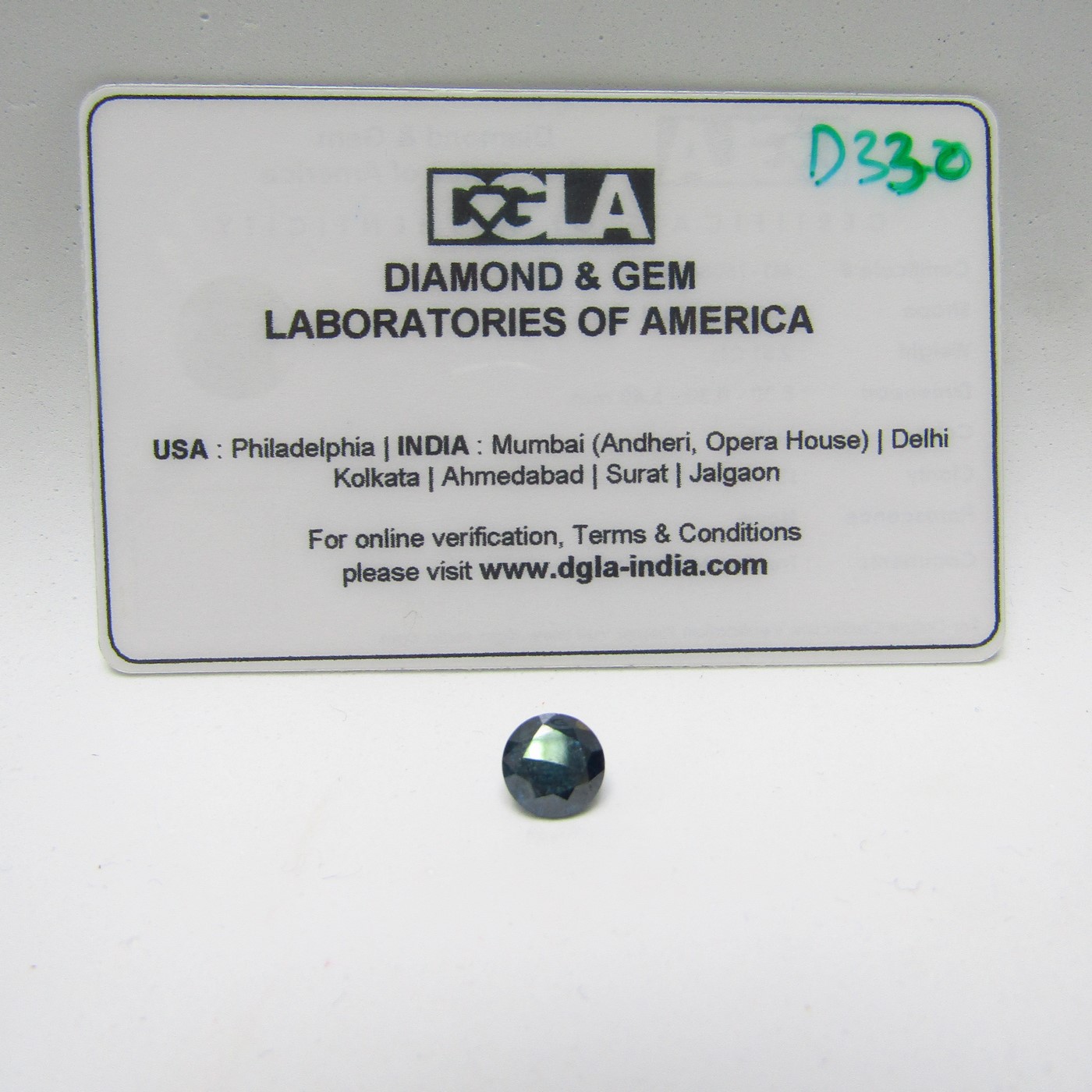 Diamante Natural de 2,51 ct. Talla: Brillante. Color: Blue. Pureza: I3. Certificado DGLA Diamante Natural de 2,51 ct. Talla: Brillante. Color: Blue. Pureza: I3. Certificado DGLA