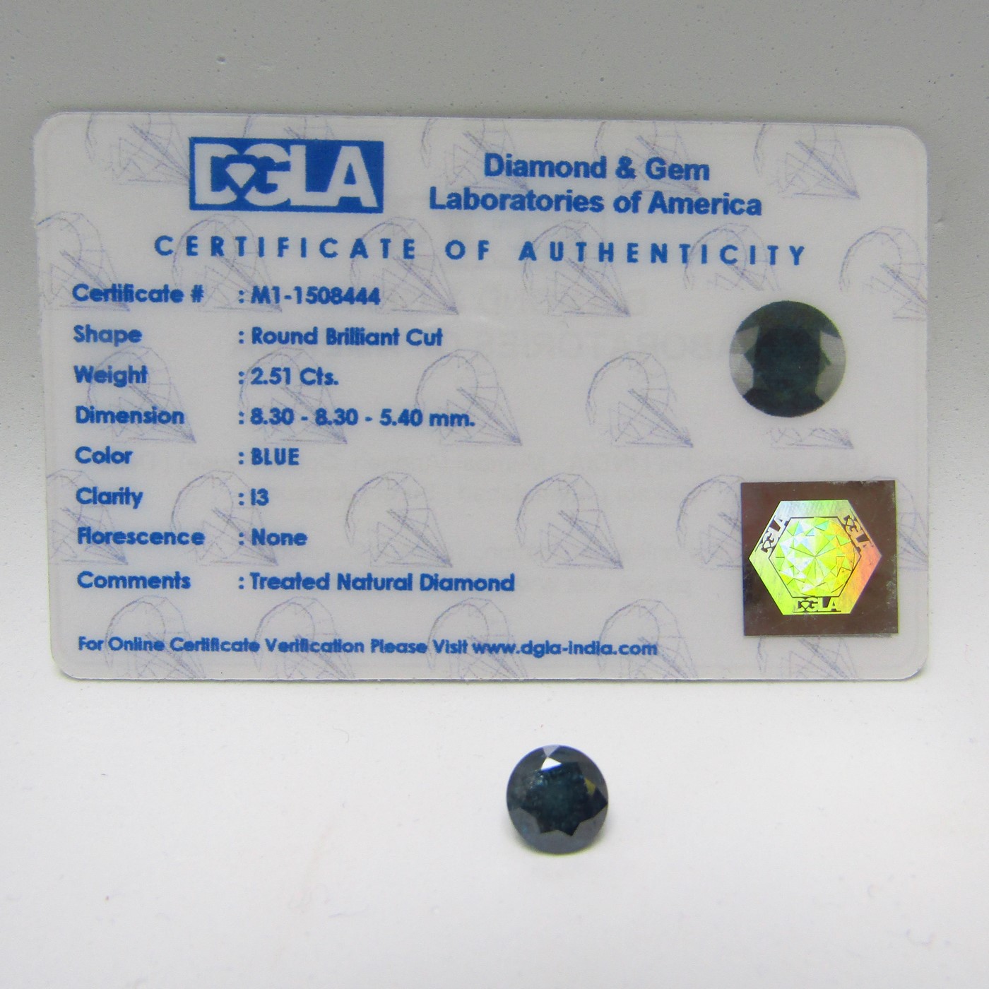 Diamante Natural de 2,51 ct. Talla: Brillante. Color: Blue. Pureza: I3. Certificado DGLA Diamante Natural de 2,51 ct. Talla: Brillante. Color: Blue. Pureza: I3. Certificado DGLA