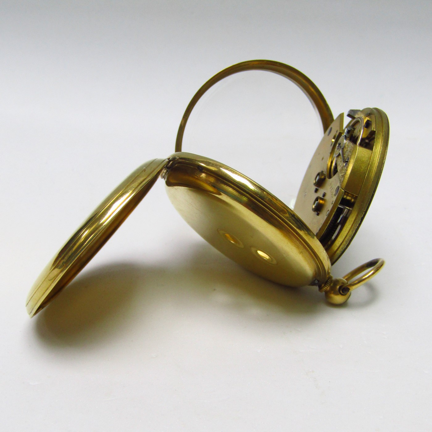 Fabricación Inglesa. Reloj de Bolsillo para caballero, lepine. Año 1869. Oro 18k. Fabricación Inglesa. Reloj de Bolsillo para caballero, lepine. Año 1869. Oro 18k.