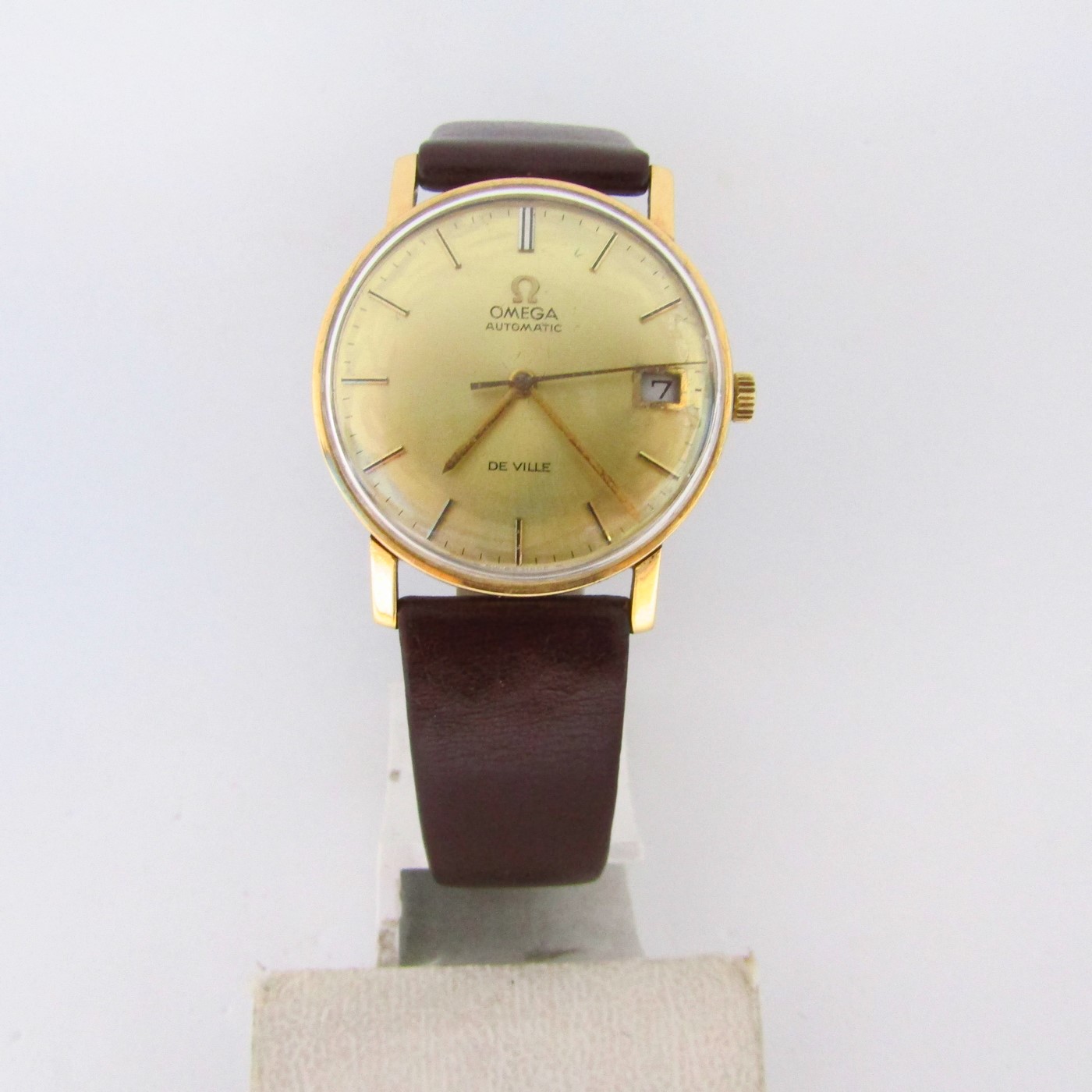 OMEGA AUTOMATIC DE VILLE. Reloj AUTOMÁTICO de pulsera para caballero.Oro 18k. Suiza, 1964. OMEGA AUTOMATIC DE VILLE. Reloj AUTOMÁTICO de pulsera para caballero.Oro 18k. Suiza, 1964.